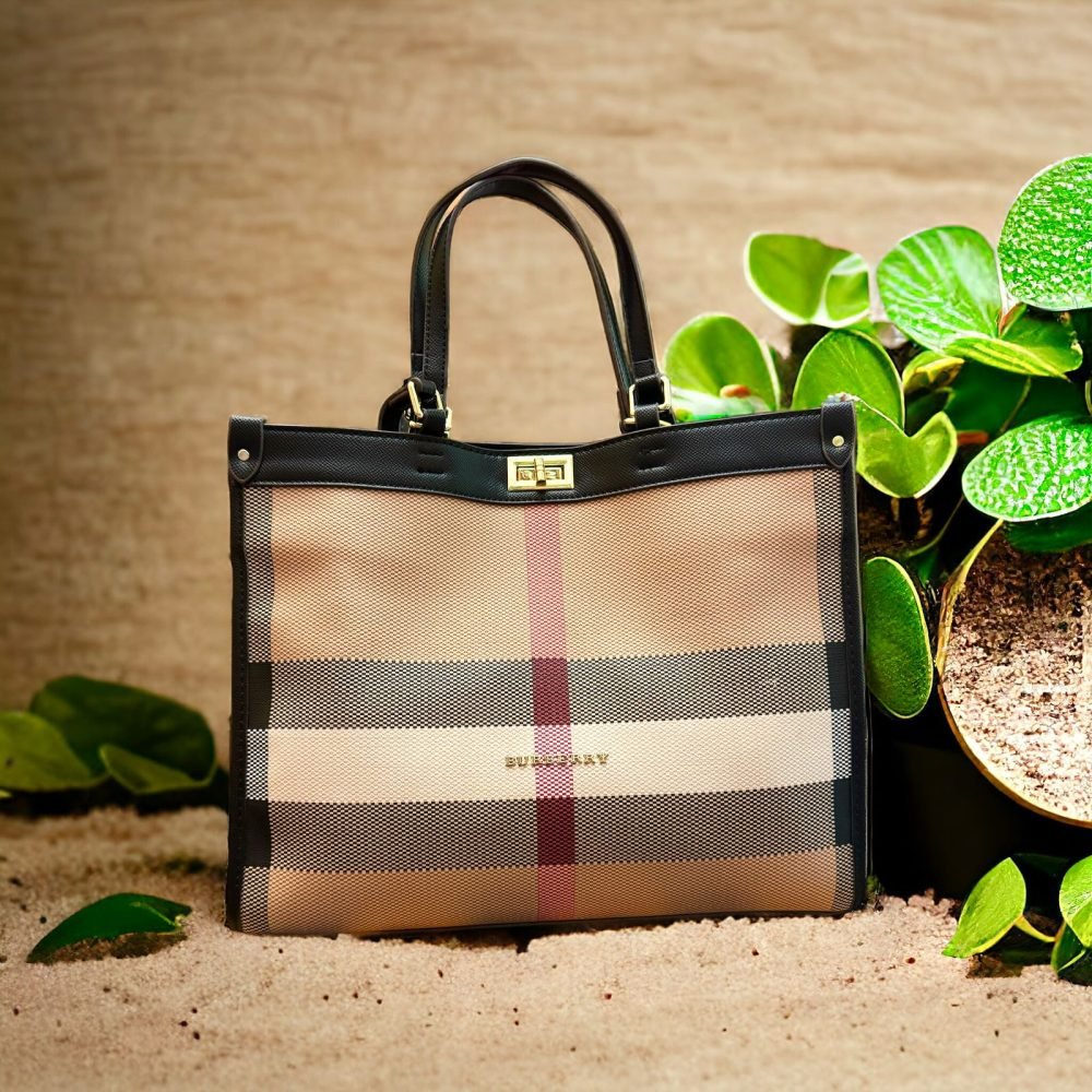 Burberry-Black