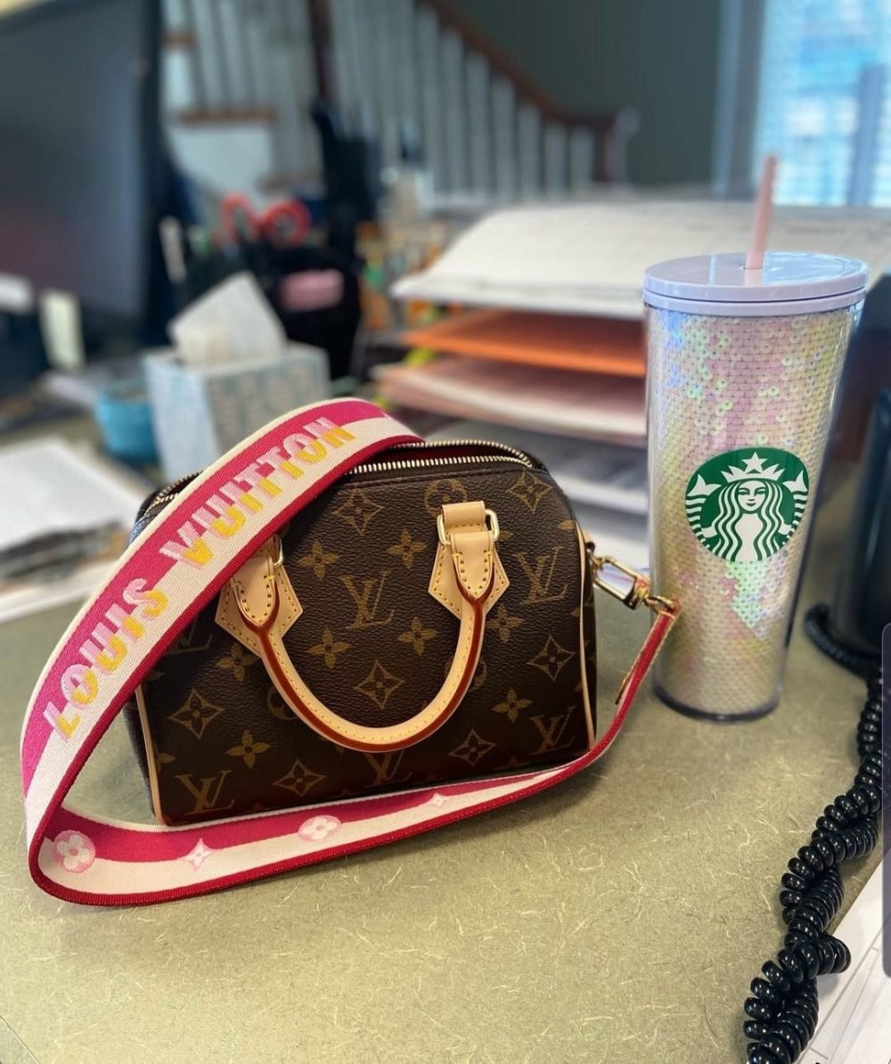 Louis Vuitton- Monogamy Pink