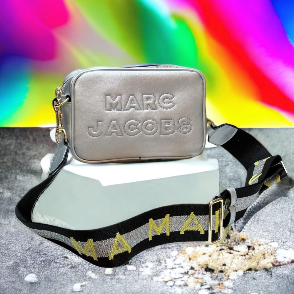 Marc Jacobs- Silver